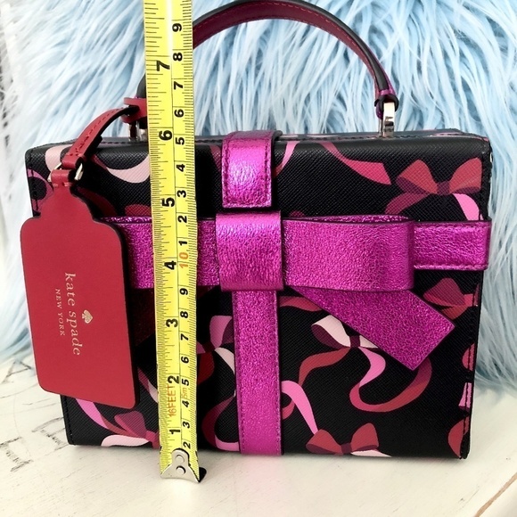 KATE SPADE, New York, Wrapping Party Gift Box, Leather, Crossbody Handbag, Purse - Picture 14 of 16